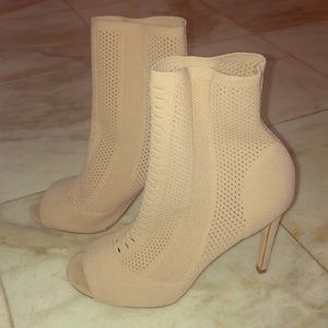 Aldo heel